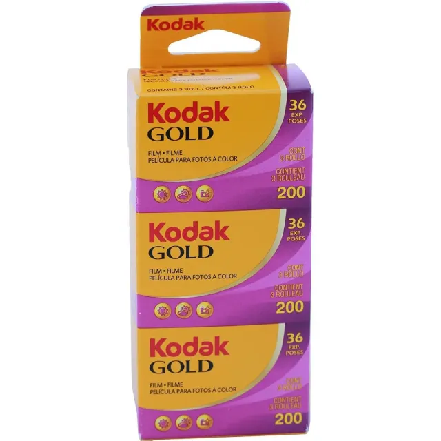 Kodak Gold 200 pellicola 35mm 36 pose 3 rullini