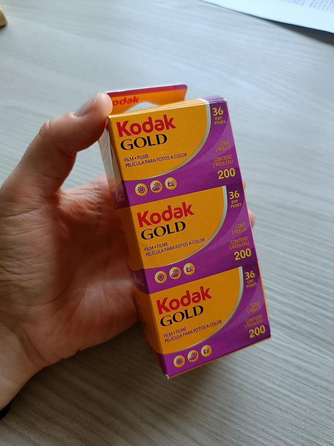 Kodak Gold 200 pellicola 35mm 36 pose 3 rullini